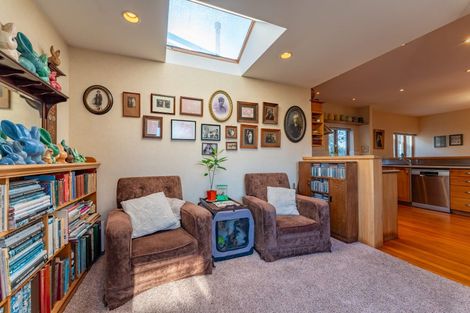 Photo of property in 1 Evans Street, Maori Hill, Timaru, 7910