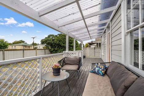 Photo of property in 13 Carlisle Street, Milson, Palmerston North, 4414