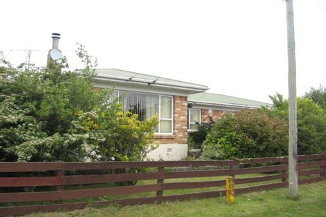 Photo of property in 1 Royal Arch Place, Rosehill, Papakura, 2113