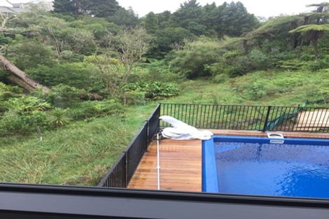 Photo of property in 61a Evelyn Road, Cockle Bay, Auckland, 2014