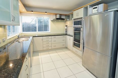 Photo of property in 23 Burn-murdoch Street, St Andrews, Hamilton, 3200