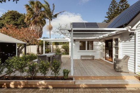 Photo of property in 153 Valley Road, Mount Maunganui, 3116