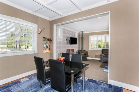 Photo of property in 242 Hull Road, Waiuku, 2682