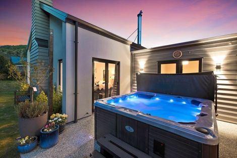 Photo of property in Butel Park, 67 Essex Avenue, Arrowtown, 9302