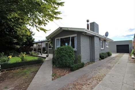 Photo of property in 18 Campbell Street, Alexandra, 9320