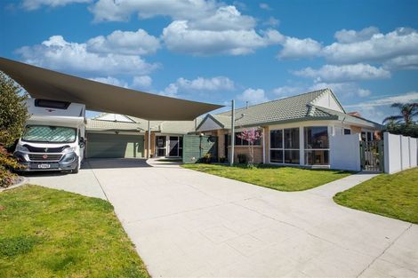 Photo of property in 54 Santa Monica Drive, Papamoa Beach, Papamoa, 3118