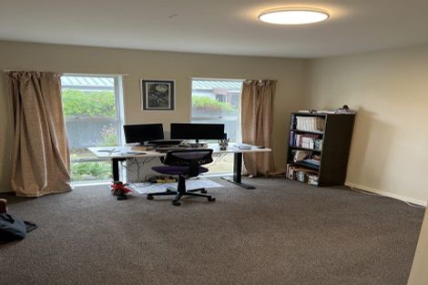 Photo of property in 2/240a Estuary Road, South New Brighton, Christchurch, 8062