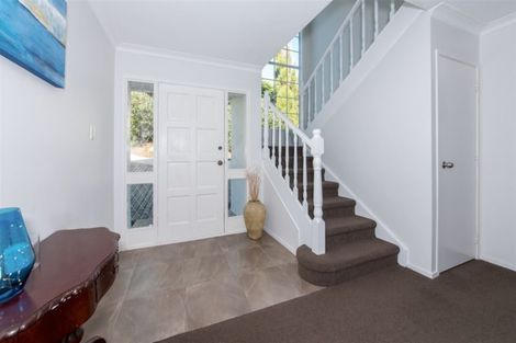 Photo of property in 24 Venus Place, Half Moon Bay, Auckland, 2012