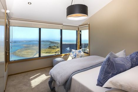 Photo of property in 44 Panorama Road, Clifton, Christchurch, 8081