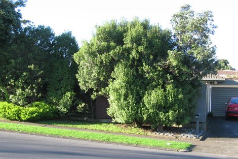 Photo of property in 2/66 Takutai Avenue, Half Moon Bay, Auckland, 2012