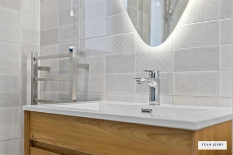 Photo of property in 16 Greenbrier Street, Westgate, 0814