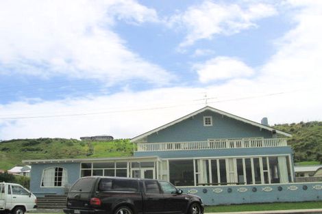 Photo of property in 62 Moana Road, Okitu, Gisborne, 4010