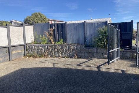 Photo of property in 27 Eskdale Road, Papakowhai, Porirua, 5024