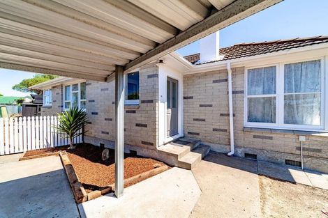 Photo of property in 12 Constable Crescent, Onekawa, Napier, 4110