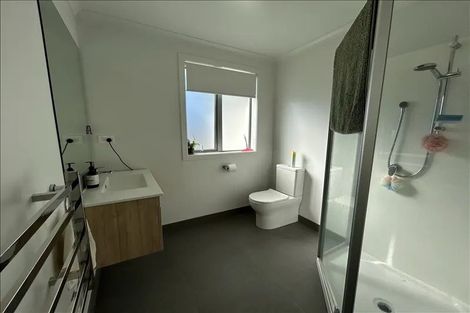 Photo of property in 2/12 Bostonkip Crescent, Fitzroy, Hamilton, 3282