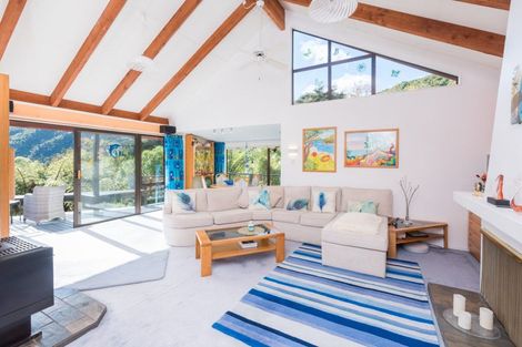 Photo of property in 259 Queen Charlotte Drive, Havelock, Picton, 7281