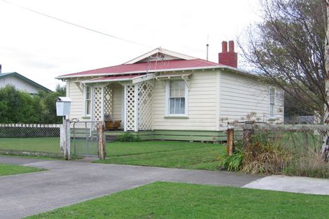 Photo of property in 16 Carlisle Street, Milson, Palmerston North, 4414
