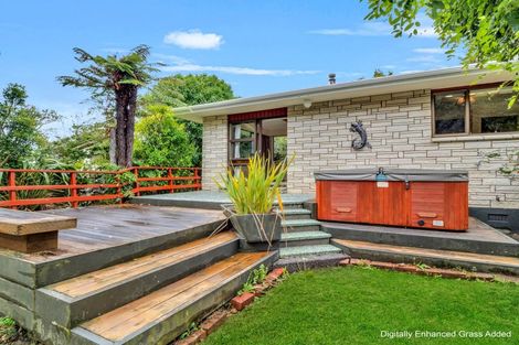 Photo of property in 10 Pollen Street, Woodville, 4920