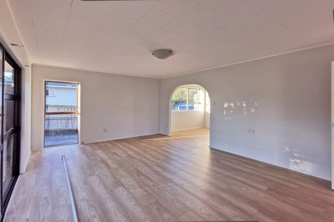 Photo of property in 150 Pigeon Mountain Road, Half Moon Bay, Auckland, 2012