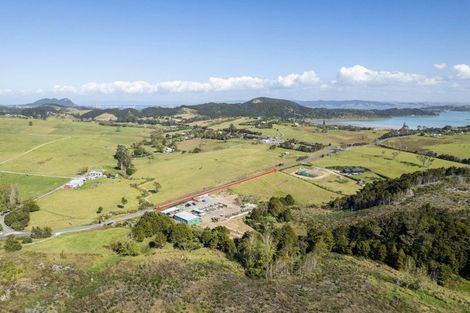 Photo of property in 35 Pataua Road South, Parua Bay, Onerahi, 0192