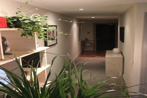 Photo of property in Cooks Apartments, Gg/24 James Cook Crescent, Remuera, Auckland, 1050