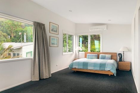 Photo of property in 10 Makorori Beach Road, Makorori, Gisborne, 4073