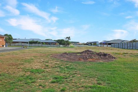 Photo of property in 42 Andrews Street, Foxton Beach, Foxton, 4815