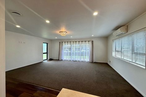 Photo of property in 2/27 Union Street, Papakura, 2110