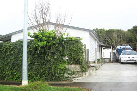 Photo of property in 3 Mace Street, Waitara, 4320