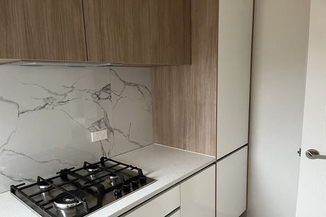 Photo of property in 7 Rossbeg Lane, Flat Bush, Auckland, 2019