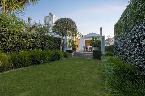 Photo of property in 1 Sentinel Road, Herne Bay, Auckland, 1011