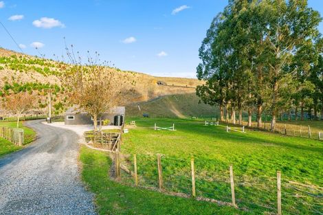 Photo of property in 201 Whangamata Road, Kinloch, Taupo, 3377