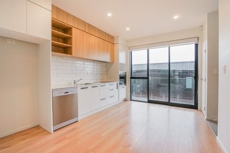 Photo of property in 2/14 Ayr Road, Pakuranga, Auckland, 2010