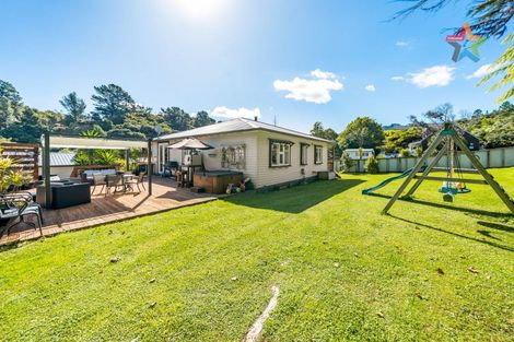 Photo of property in 32 Hair Street, Wainuiomata, Lower Hutt, 5014