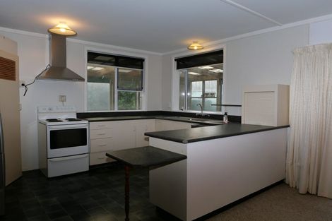 Photo of property in 27 Moana Street, Otaki Beach, Otaki, 5512