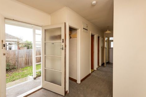 Photo of property in 32 Garvins Road, Hornby, Christchurch, 8042