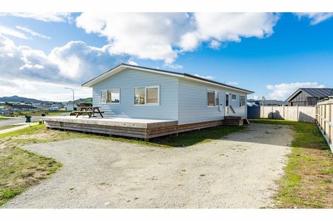 Photo of property in 25 Northcoast Place, Mangawhai Heads, Mangawhai, 0505