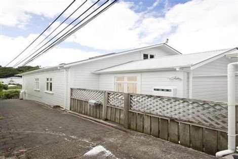 Photo of property in 3 Alameda Terrace, Aro Valley, Wellington, 6021