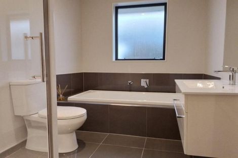 Photo of property in 5 Rossall Crescent, Rolleston, 7615