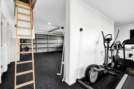 Photo of property in 65 Links Drive, Waiwhakaiho, New Plymouth, 4312