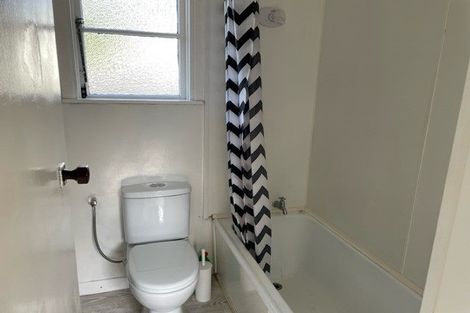 Photo of property in 112 Rockfield Road, Penrose, Auckland, 1061