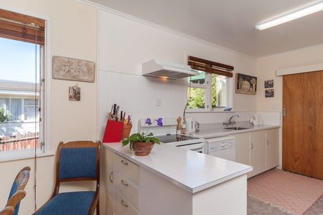 Photo of property in 141 Parkvale Road, Karori, Wellington, 6012