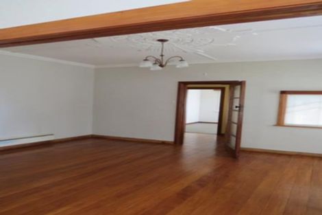 Photo of property in 2 Peace Avenue, Moturoa, New Plymouth, 4310