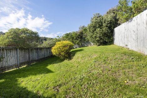 Photo of property in 18 Walden Street, Strathmore Park, Wellington, 6022