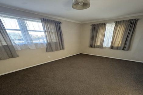 Photo of property in 1/516 Fergusson Drive, Trentham, Upper Hutt, 5018