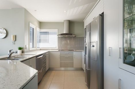 Photo of property in 6b Oceanview Road, Mount Maunganui, 3116