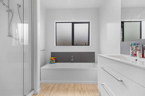 Photo of property in 6 Guy King Place, Huntly, 3700