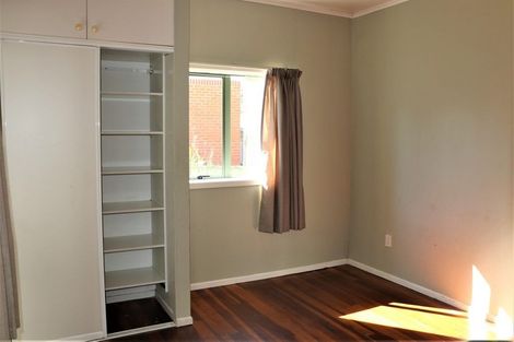 Photo of property in 9 Greers Road, Weymouth, Auckland, 2103