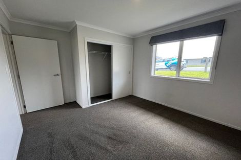 Photo of property in 28 Richardson Road, Omokoroa, 3114