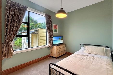 Photo of property in 51 Oxford Street, Lyttelton, 8082